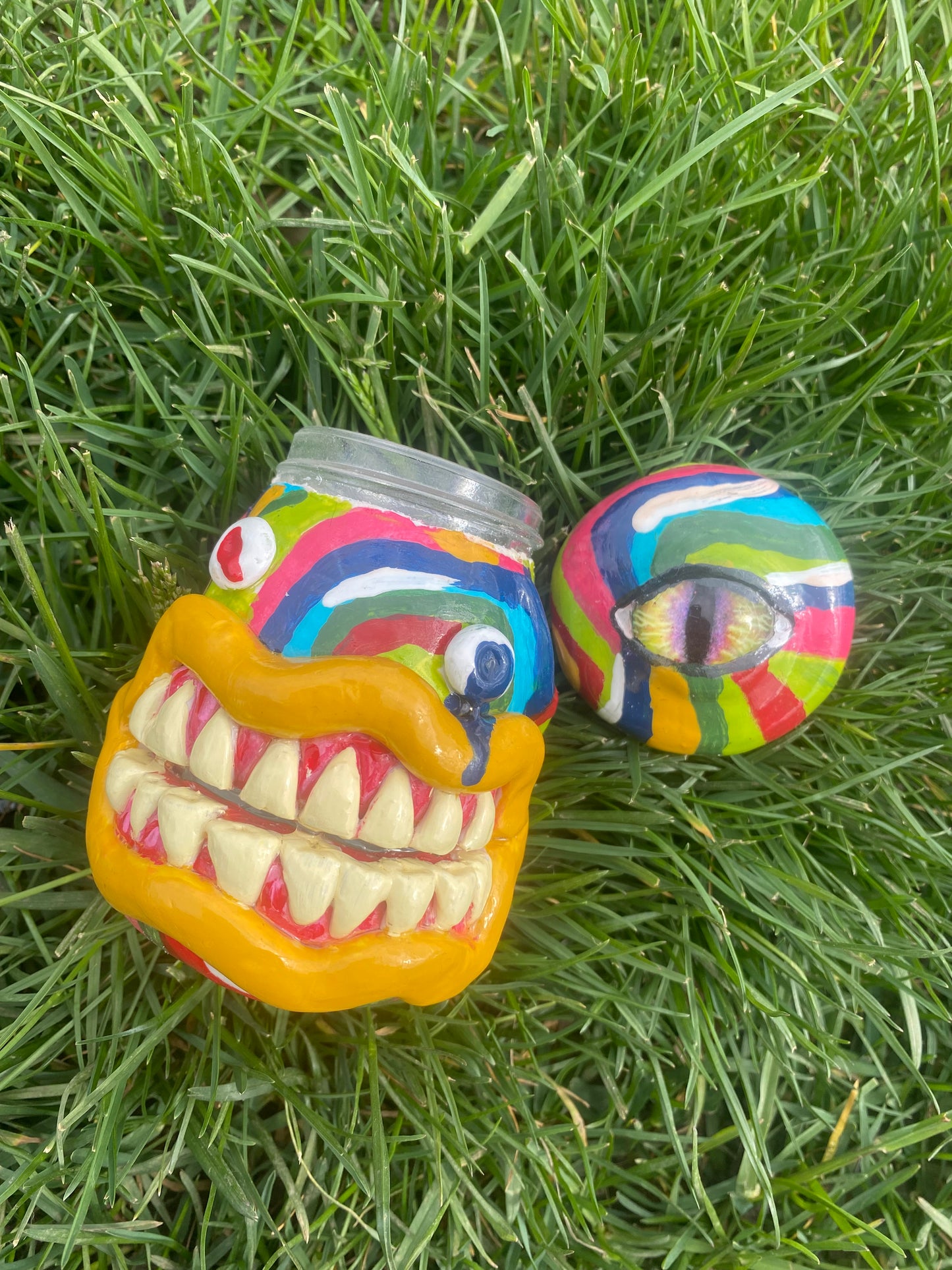 TRIPPY WART STASH JAR
